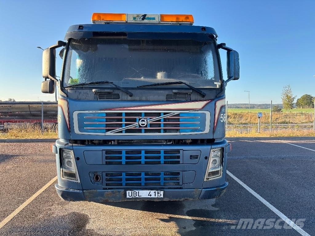 Volvo VOLVO FM12 6X2 Autocisterna