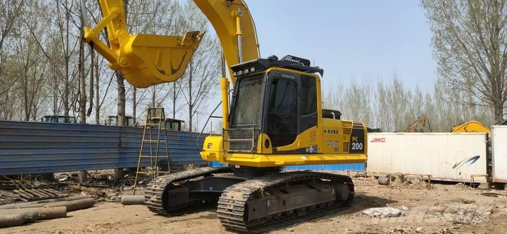 Komatsu pc200-8 Kāpurķēžu ekskavatori