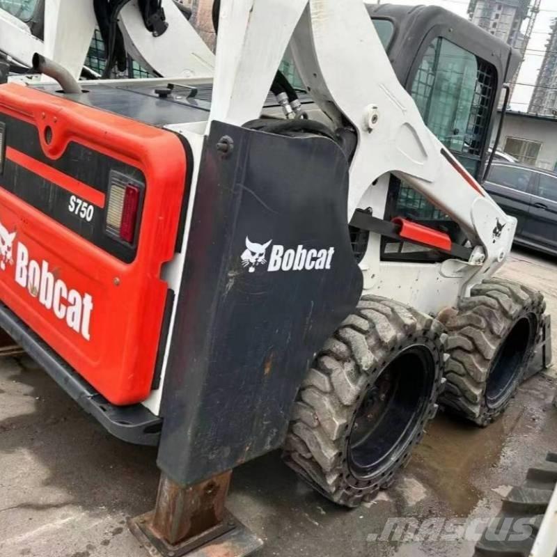 Bobcat S 750 Lietoti riteņu kompaktiekrāvēji