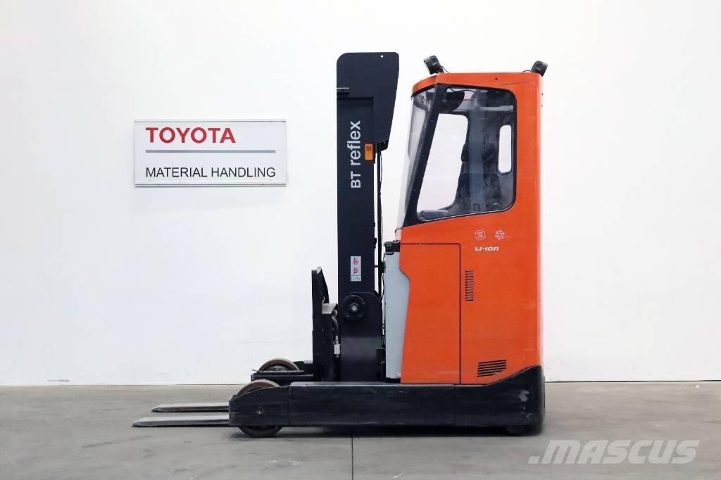 Toyota RRE200HECC Lielaugstuma pārvadātājs