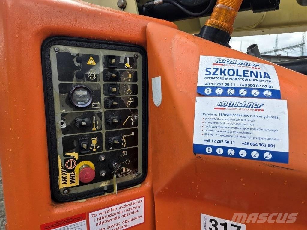 JLG 400 AJP Strēles pacēlāji