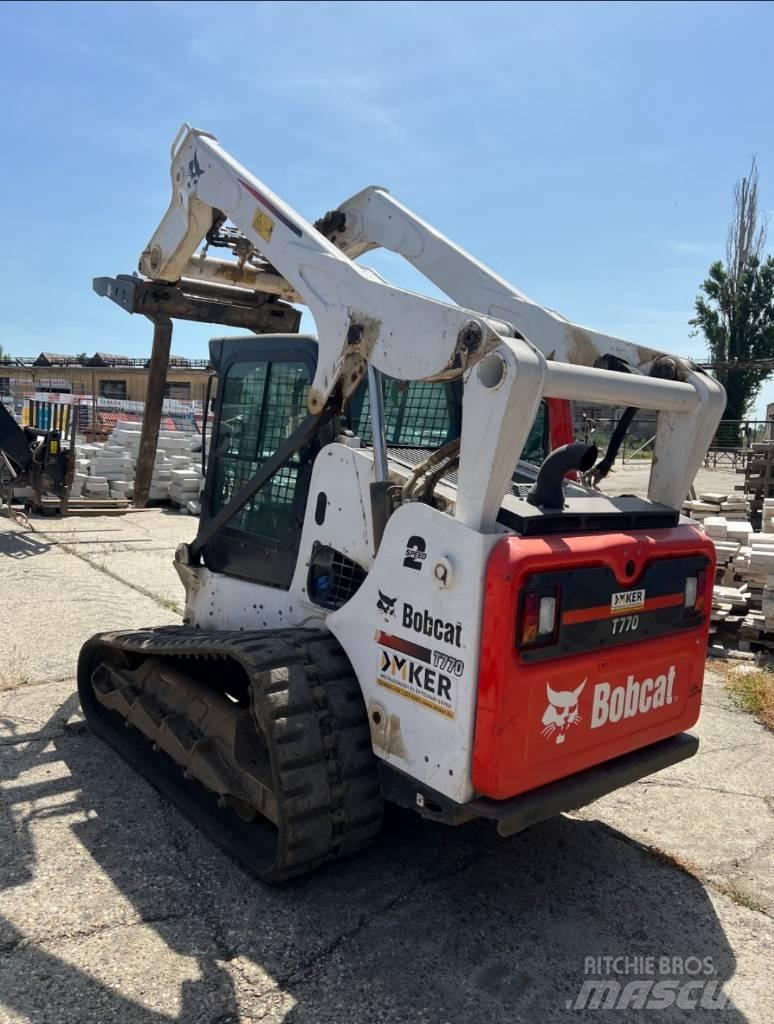 Bobcat T 770 Lietoti riteņu kompaktiekrāvēji