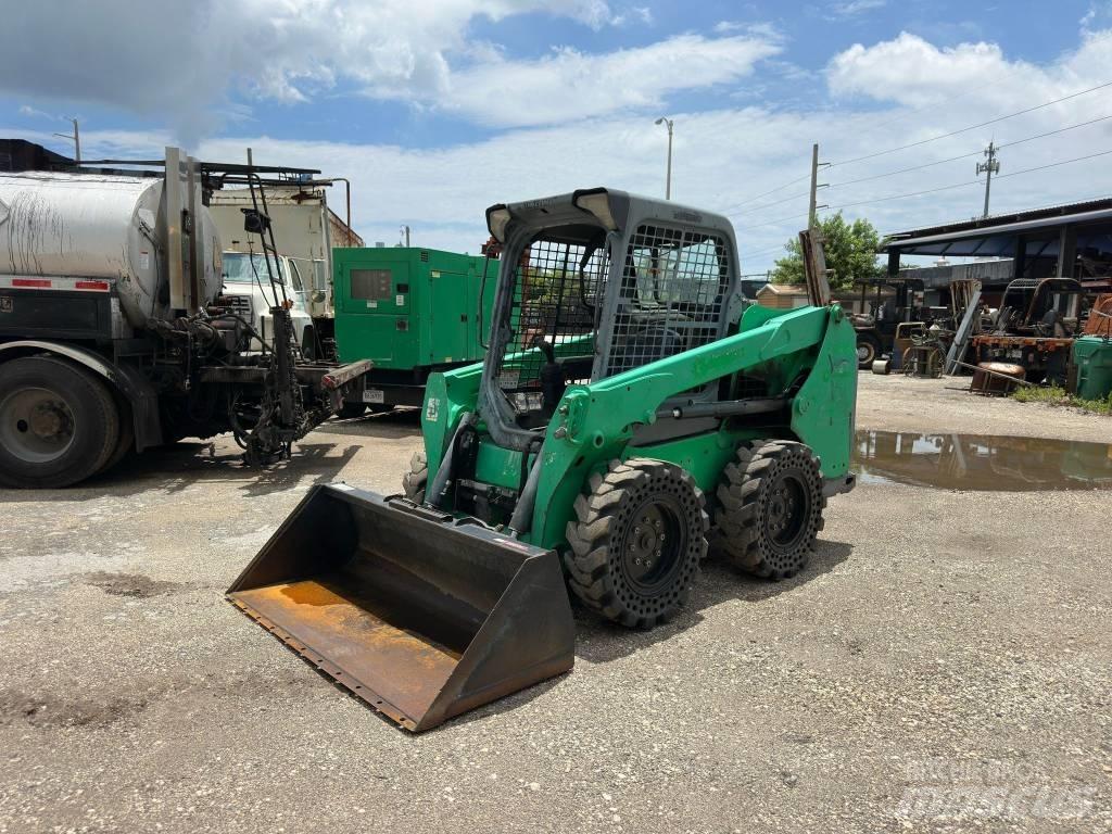 Bobcat S 550 Lietoti riteņu kompaktiekrāvēji