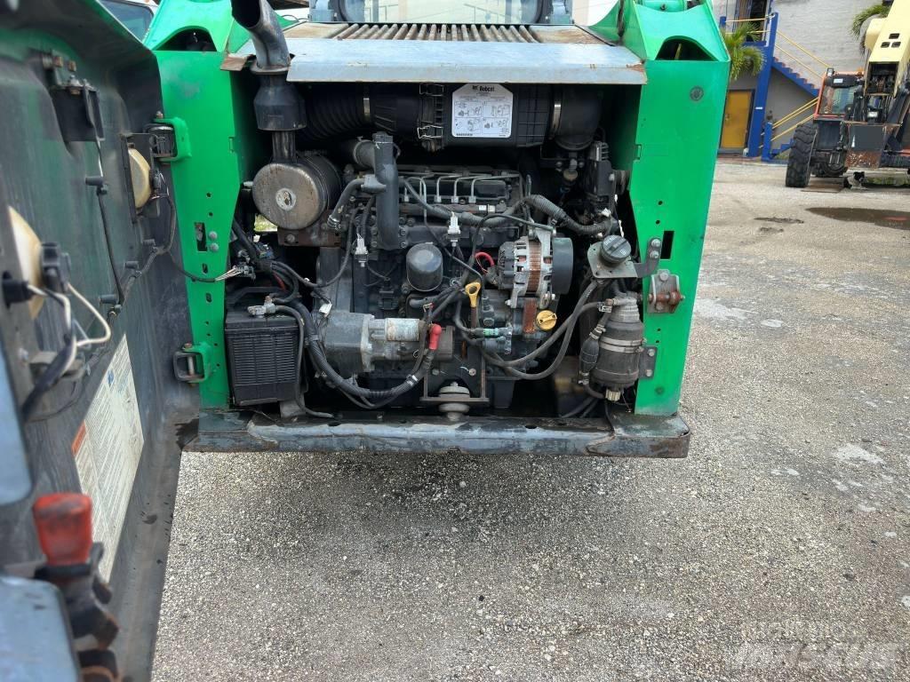 Bobcat S 550 Lietoti riteņu kompaktiekrāvēji