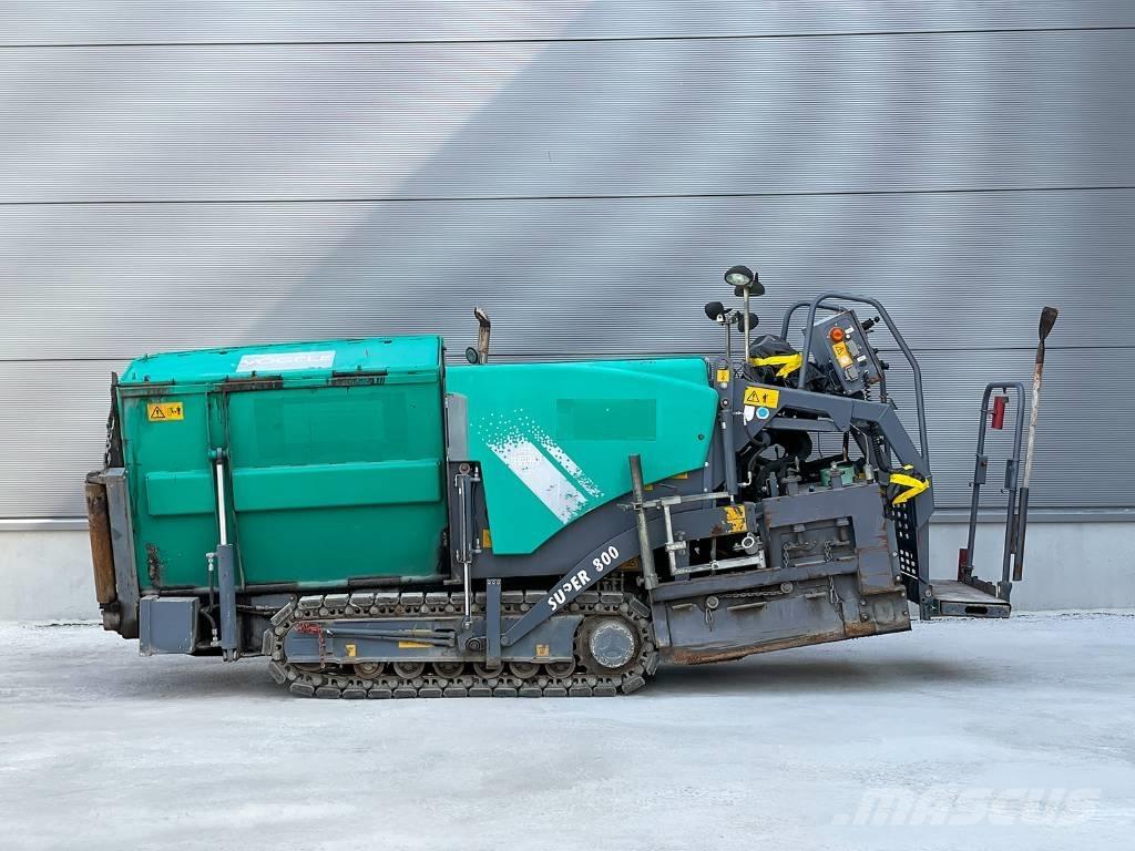 Vögele SUPER 800 Asfalta klājēji