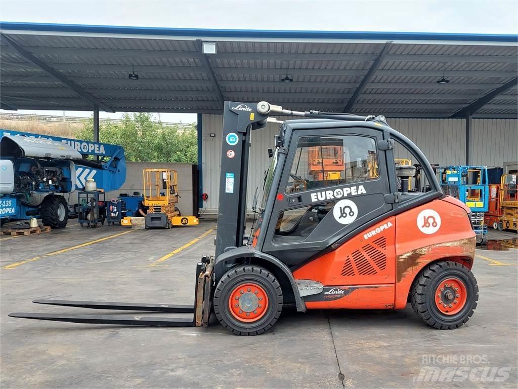 Linde H45D 04 600 Tehnika ar dīzeļa dzinēju