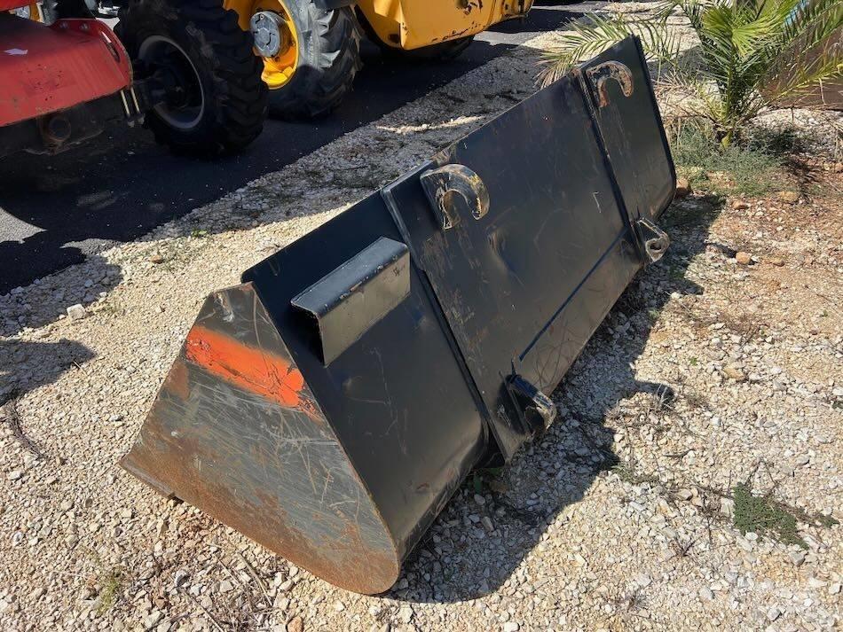 JCB godet Kausi