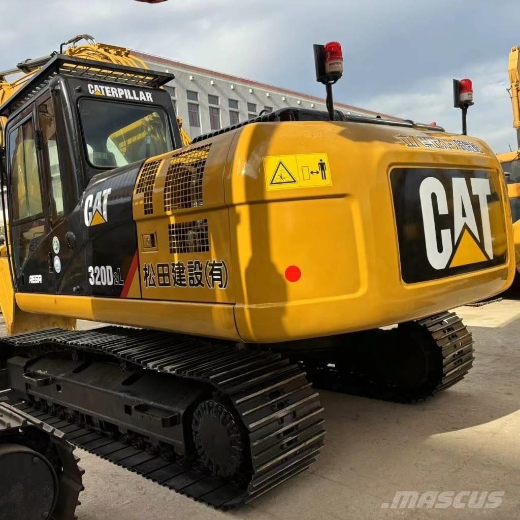 CAT 320D Kāpurķēžu ekskavatori