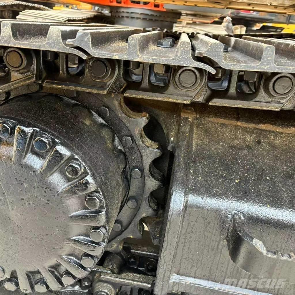 CAT 320D Kāpurķēžu ekskavatori