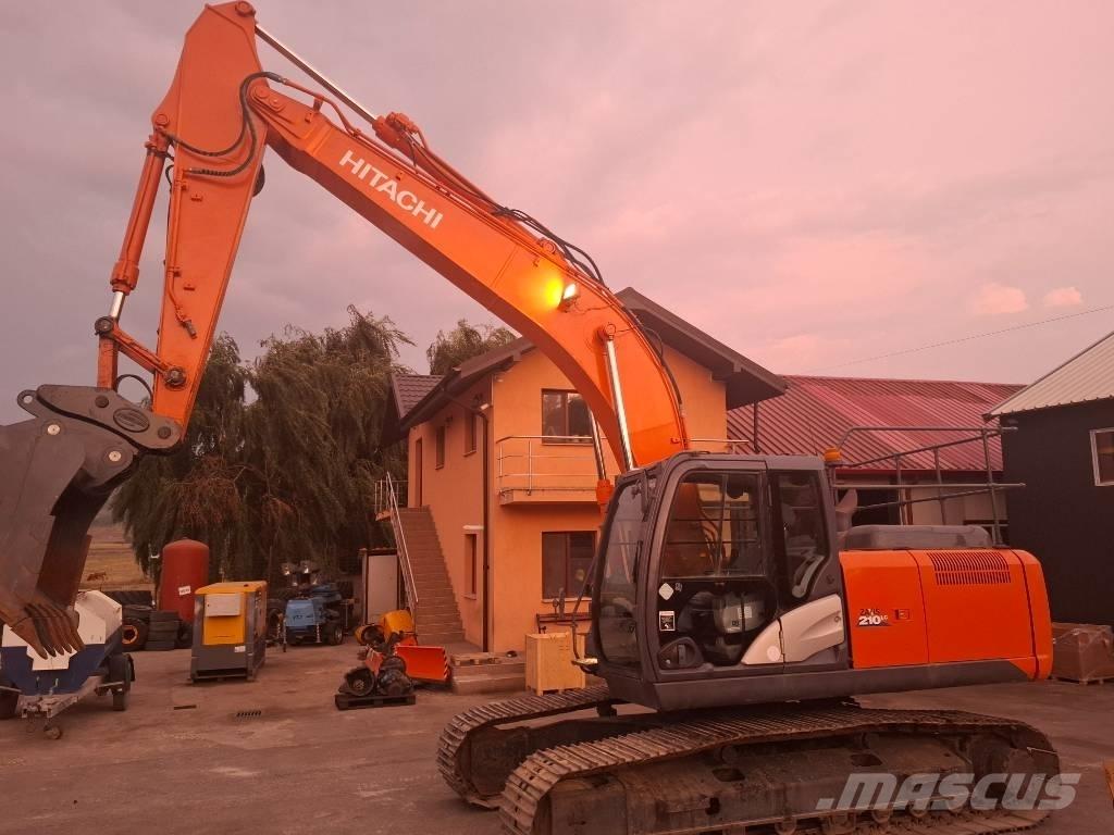 Hitachi 210LC Kāpurķēžu ekskavatori