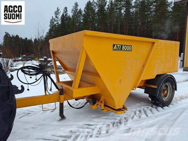 ATI HIEKOITIN 8000 Smilšu un sāls kaisītāji