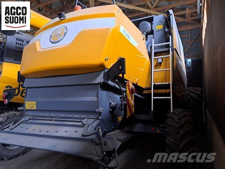 Sampo-Rosenlew C12 Ražas novākšanas kombaini