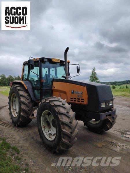 Valtra 8400 Traktori