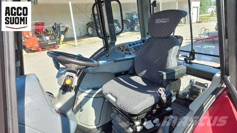 Valtra N122D Traktori