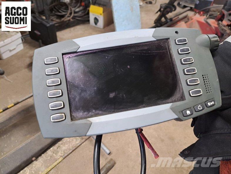 Valtra S353 Traktori