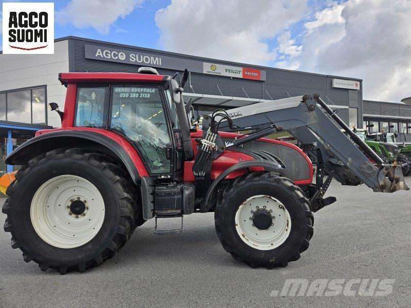 Valtra T162 DIRECT Traktori