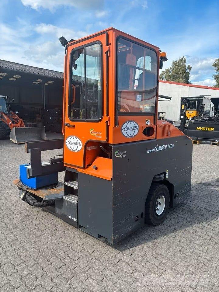 Combilift C4000 E Pārvadātājs iekraušanai no sāniem