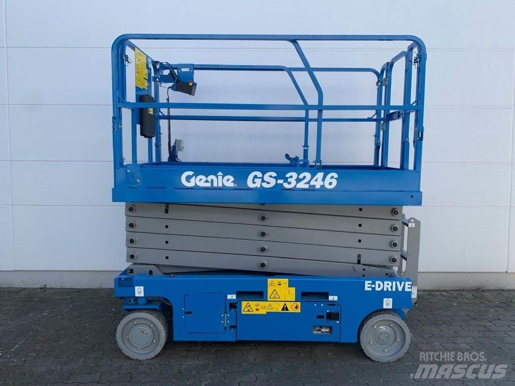 Genie GS-3246 Šķerveida pacēlāji