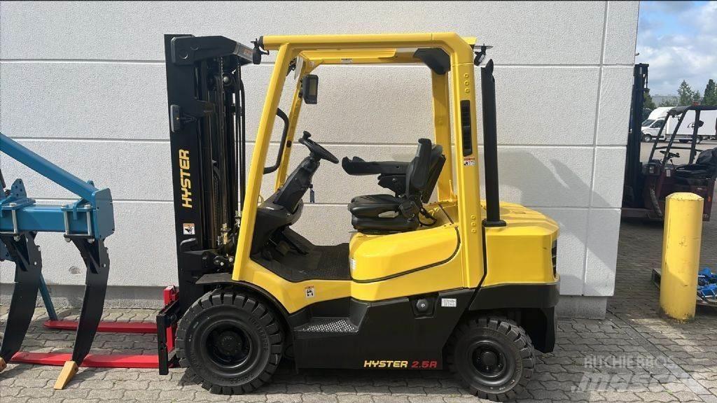 Hyster H 2.5 A Tehnika ar dīzeļa dzinēju