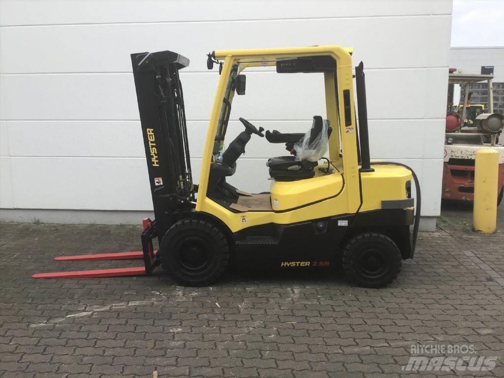 Hyster H 2.5 A Tehnika ar dīzeļa dzinēju
