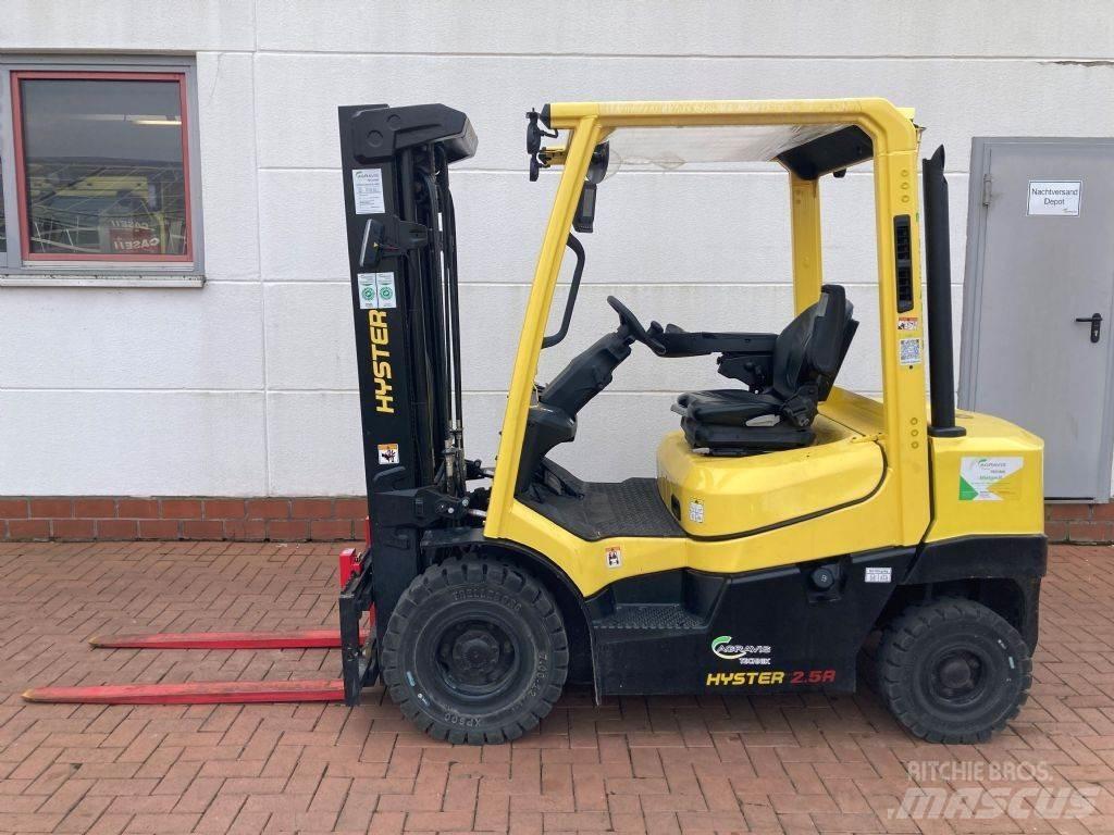 Hyster H 2.5A Tehnika ar dīzeļa dzinēju