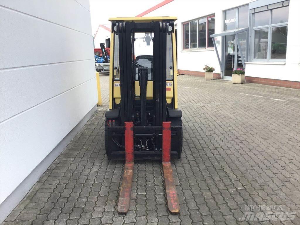 Hyster H 3.0 FT Tehnika ar dīzeļa dzinēju