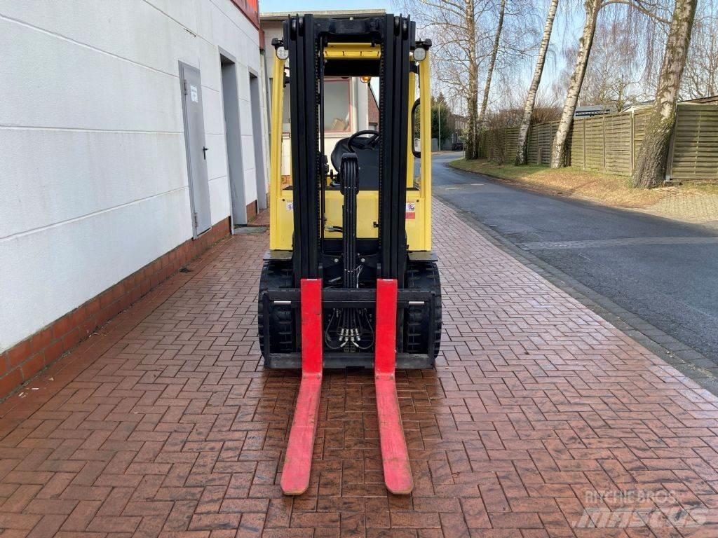 Hyster H 3.5A Tehnika ar dīzeļa dzinēju