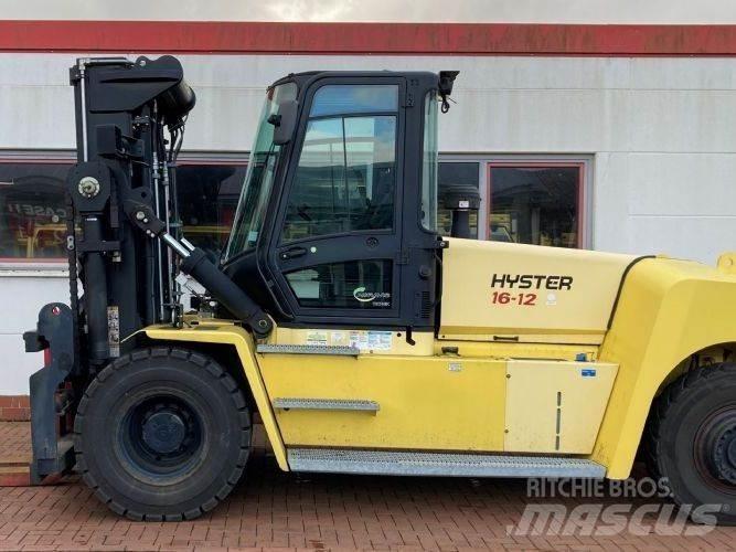 Hyster H16XM-12 Tehnika ar dīzeļa dzinēju