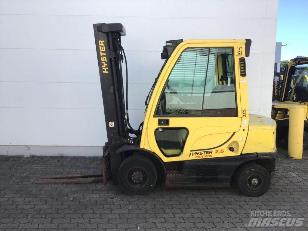 Hyster H2.50 FT Tehnika ar dīzeļa dzinēju