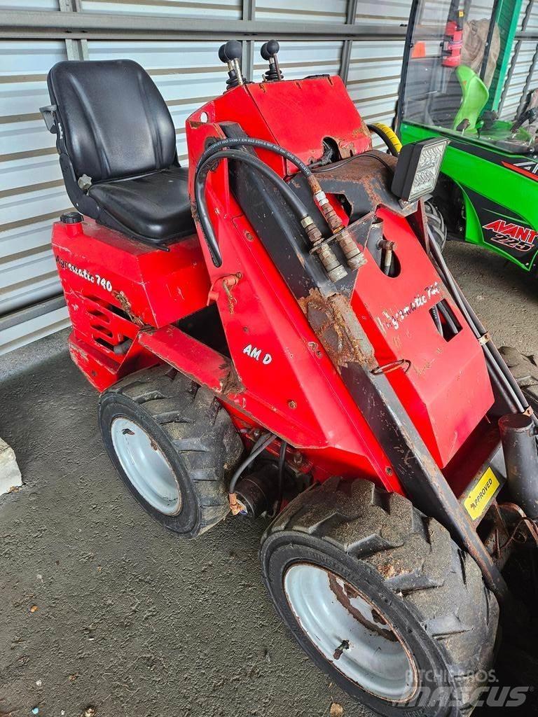Agromatic  Multifunkcionālie iekrāvēji
