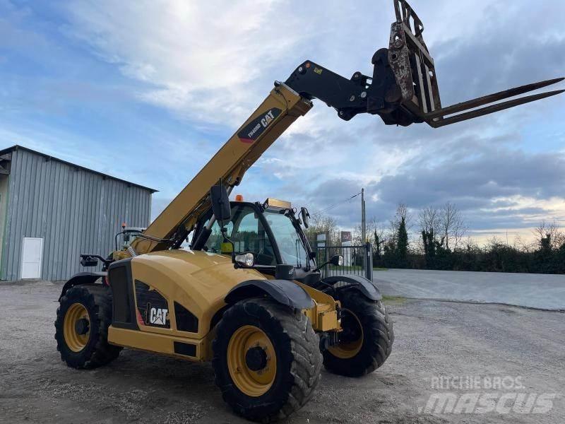 CAT TH408D Teleskopiskie manipulatori