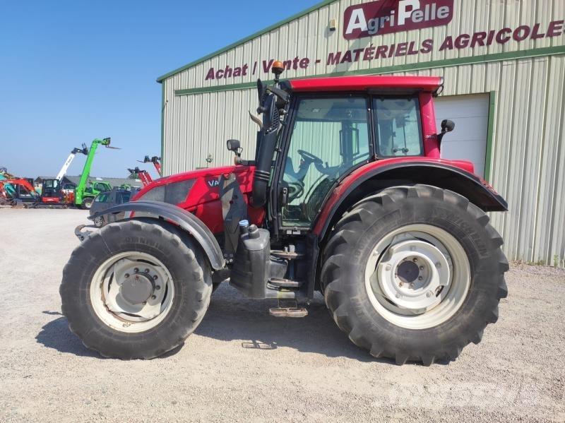 Valtra N163 Traktori