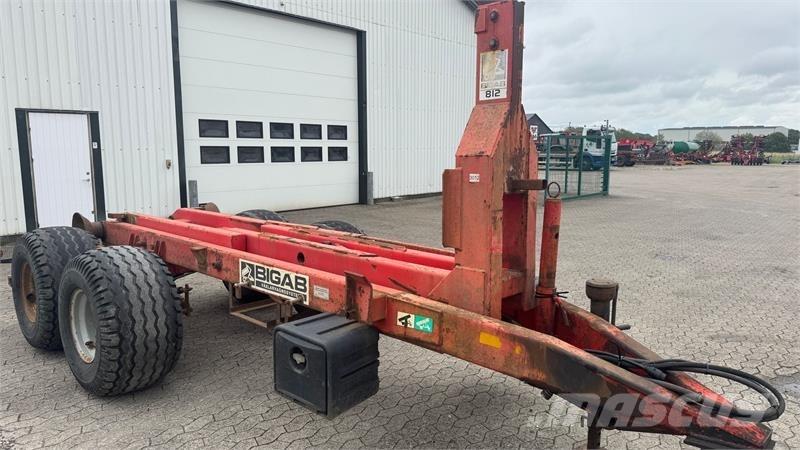 Bigab VV 8-12 Piekabes ar āķa pacēlāju
