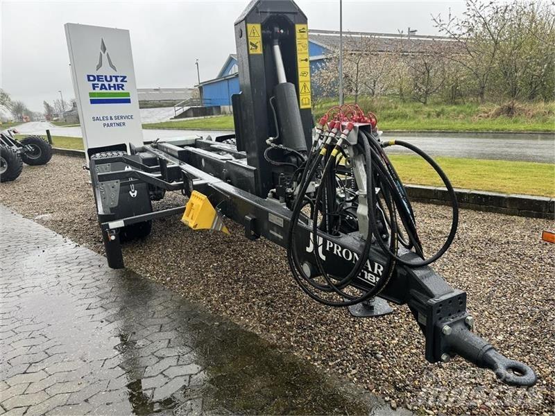 Pronar T-185 Piekabes ar āķa pacēlāju