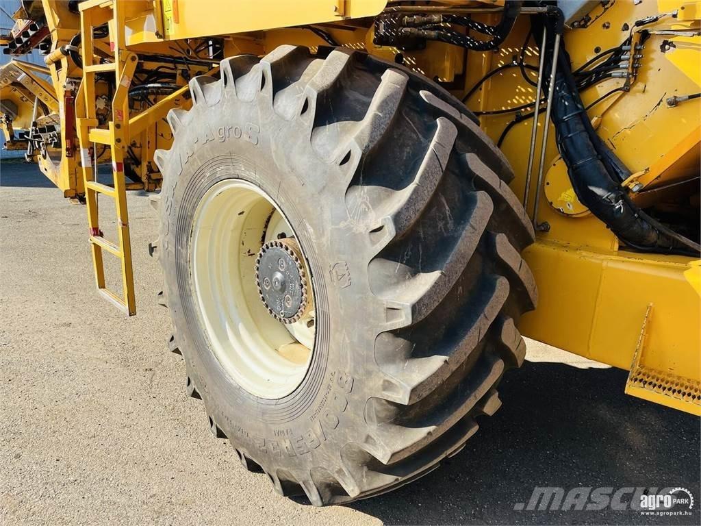 Oxbo 2480 Ražas novākšanas kombaini