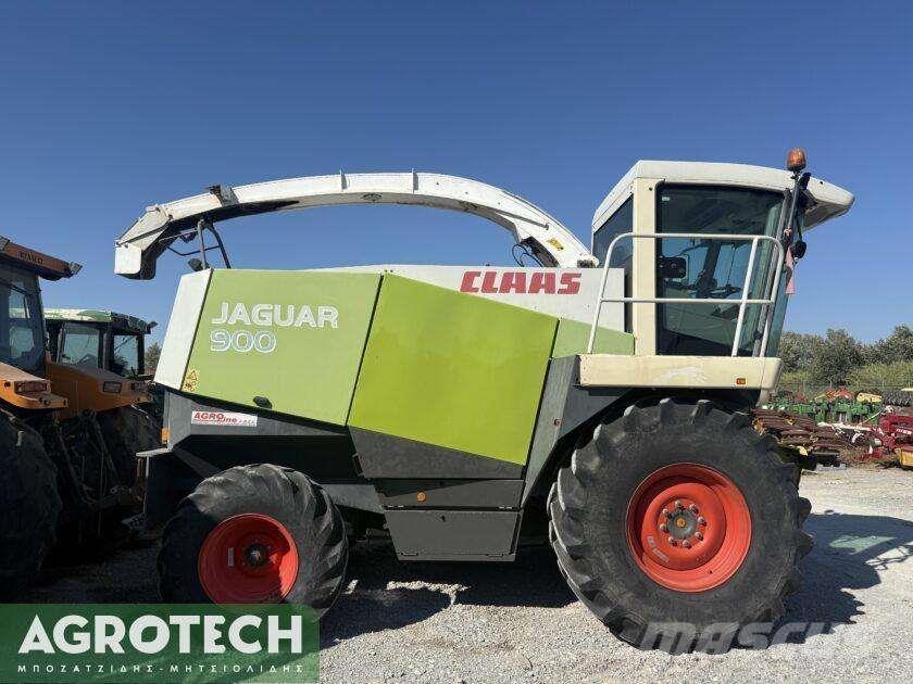 CLAAS JAGUAR 890 Traktori