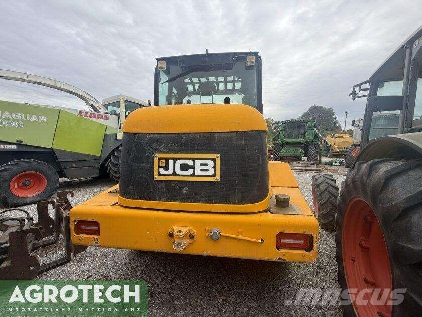 JCB TM 300 Traktori