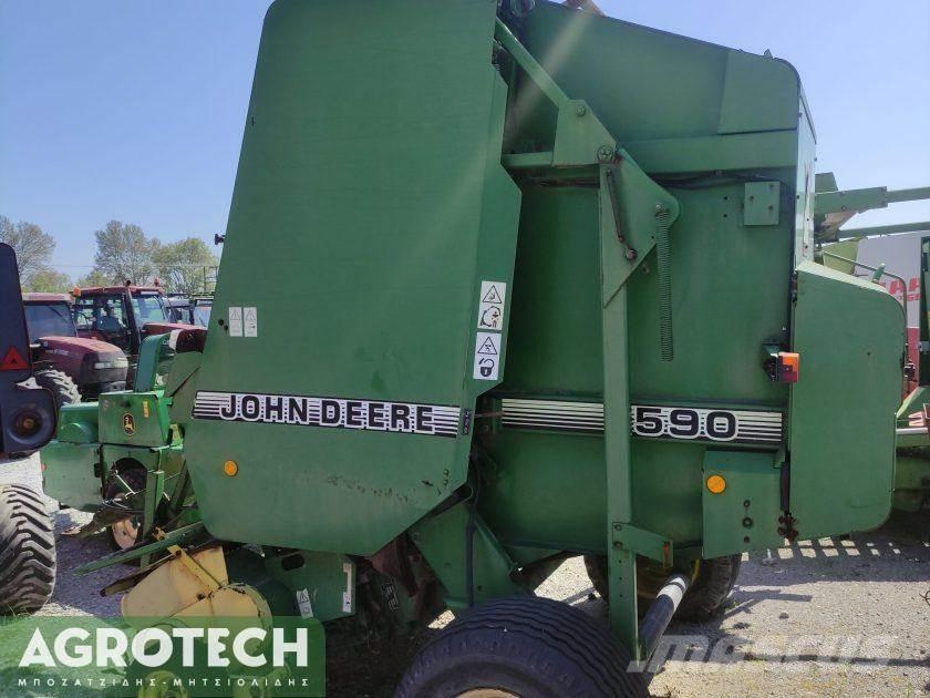 John Deere 590 Rituļu preses
