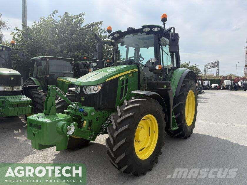 John Deere 6120M Traktori