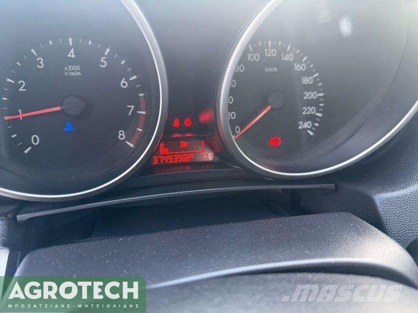 Mazda 3 Automašīnas