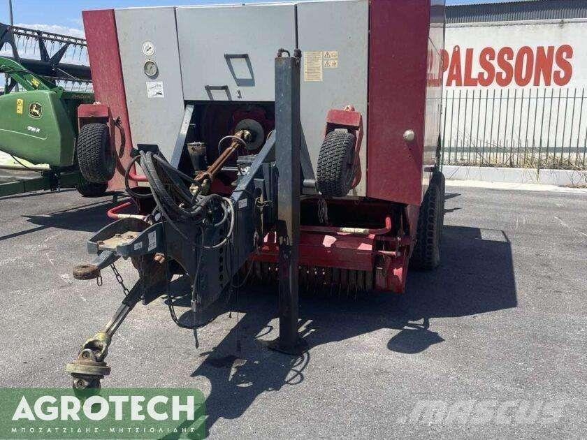 Welger D6060 Rituļu preses