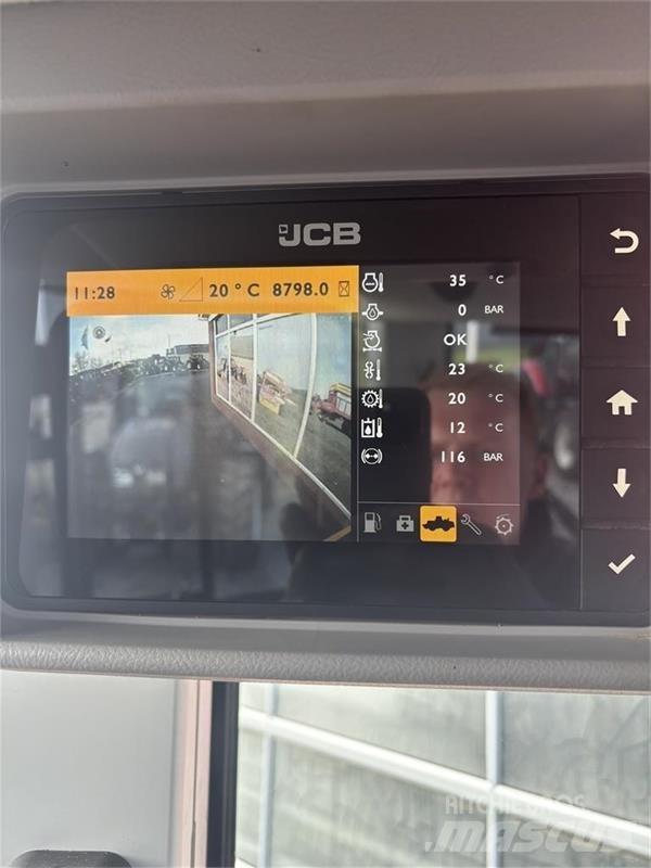 JCB 427 Agri Iekrāvēji uz riteņiem