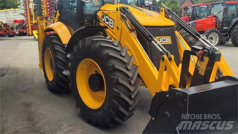 JCB 4CX Ekskavatori-iekrāvēji