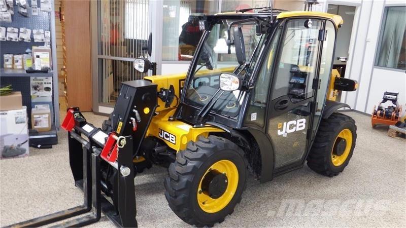JCB 514-40 Teleskopiskie manipulatori