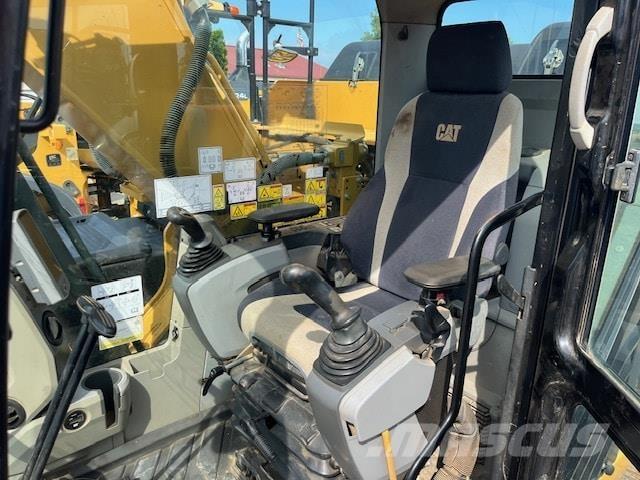 CAT 320EL Kāpurķēžu ekskavatori