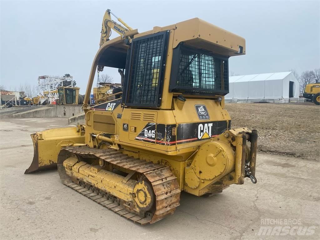 CAT D4G XL Kāpurķēžu buldozeri