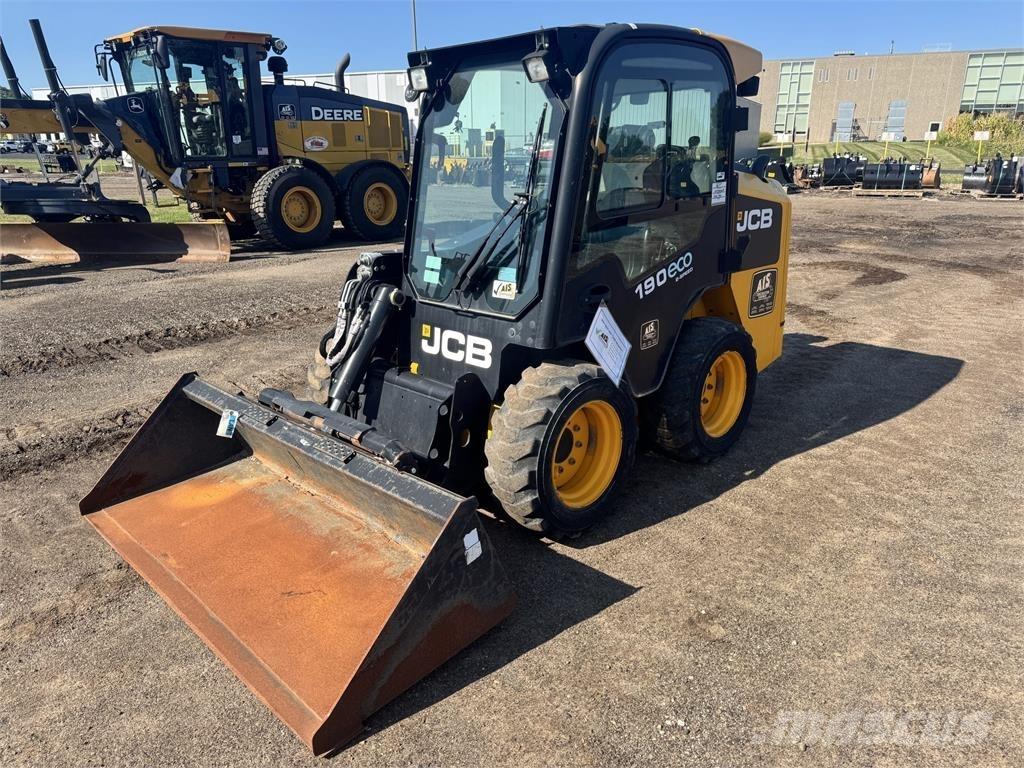 JCB 190 Lietoti riteņu kompaktiekrāvēji
