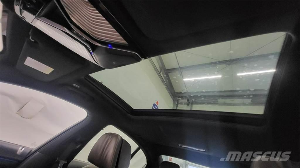 BMW 740 Automašīnas