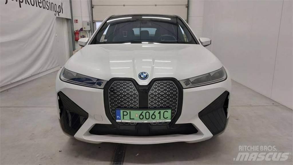 BMW iX Automašīnas