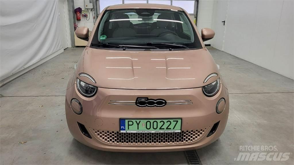 Fiat 500 Automašīnas